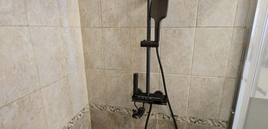 Győri téglalakás eladó